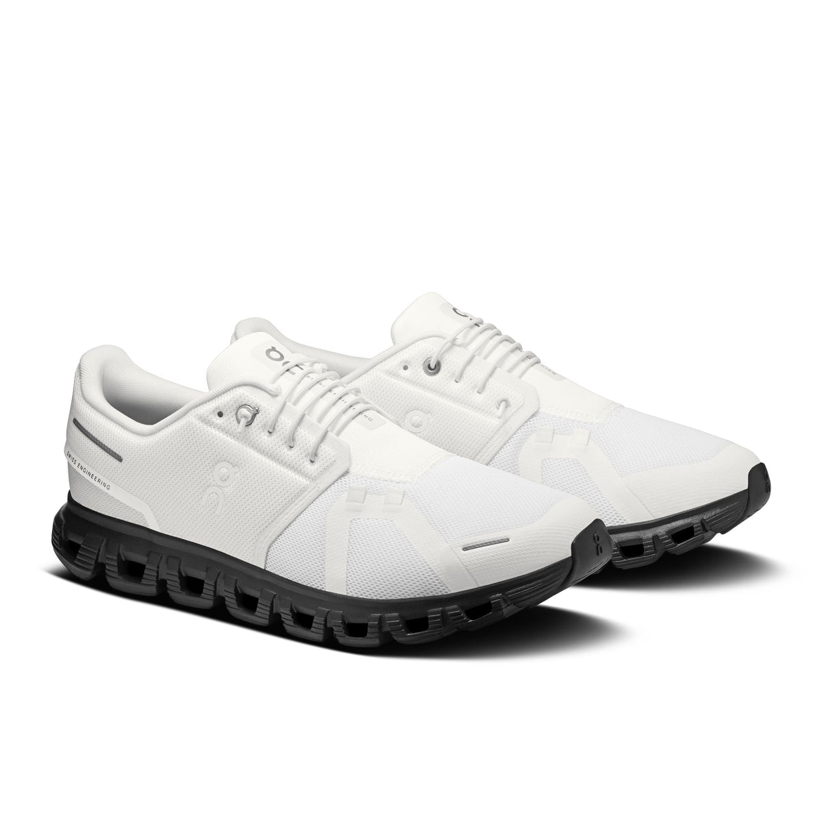 On Running Cloud 6 White Black - OnSize